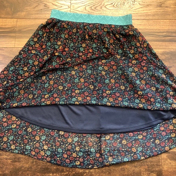Lularoe Lola Skirt - Picture 5 of 5